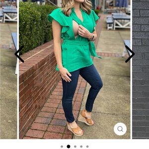 Nursing Queen Vibrant Green Ruffle Sleeve Top